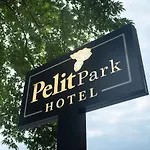 Pelit Park Hotel *