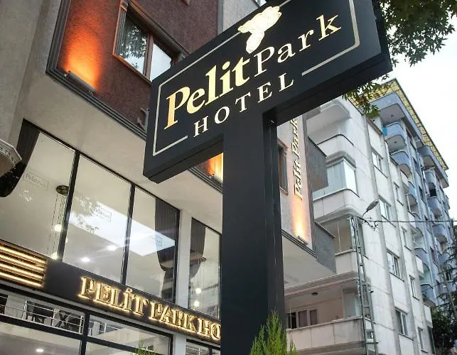 Отель Pelit Park